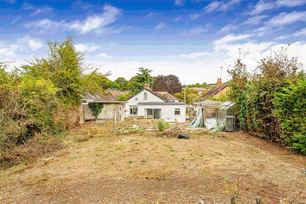 Property photo 3 of 13