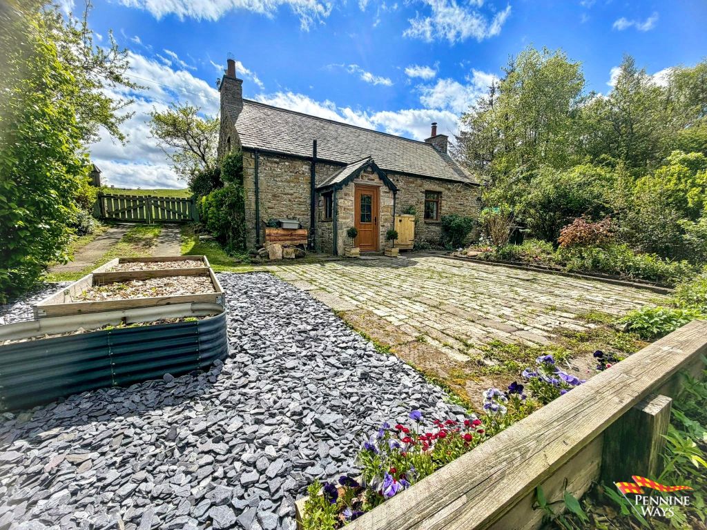 Property photo 1 of 25