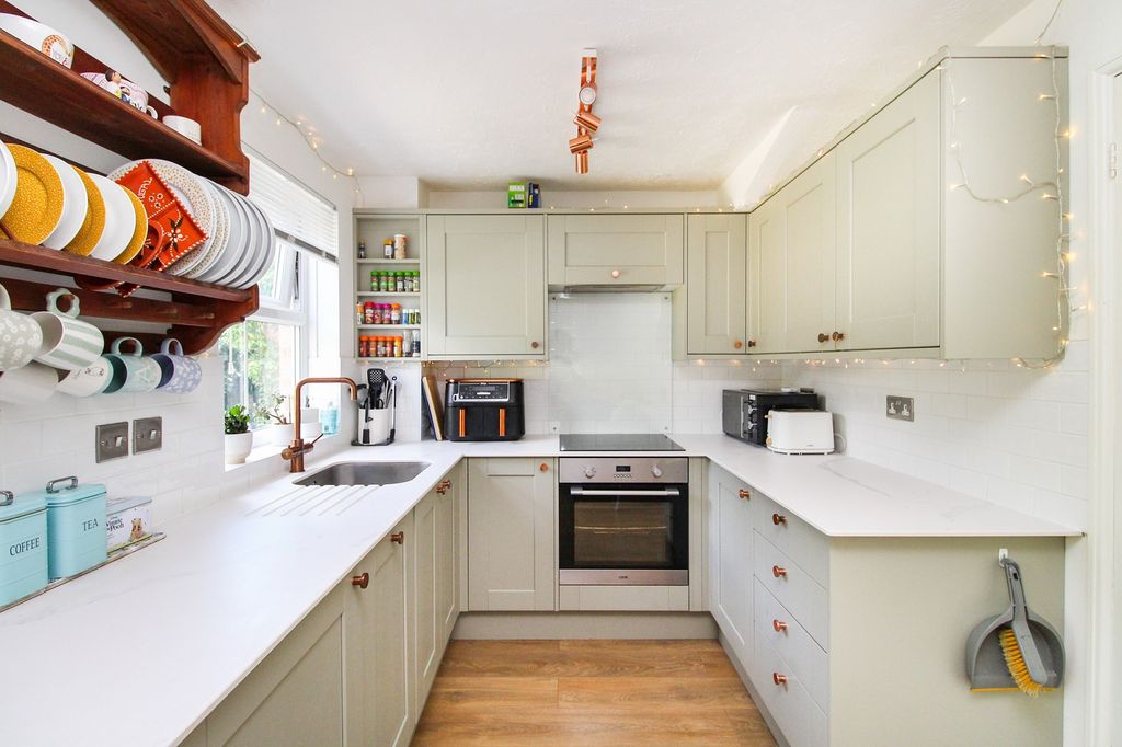 Property photo 3 of 14 Kitchen-Breakfast Room