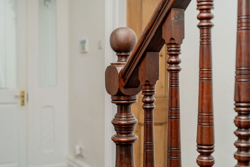 Property photo 3 of 44