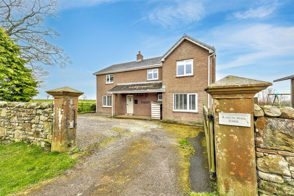 Property photo 1 of 20 Rayson Hall Farm