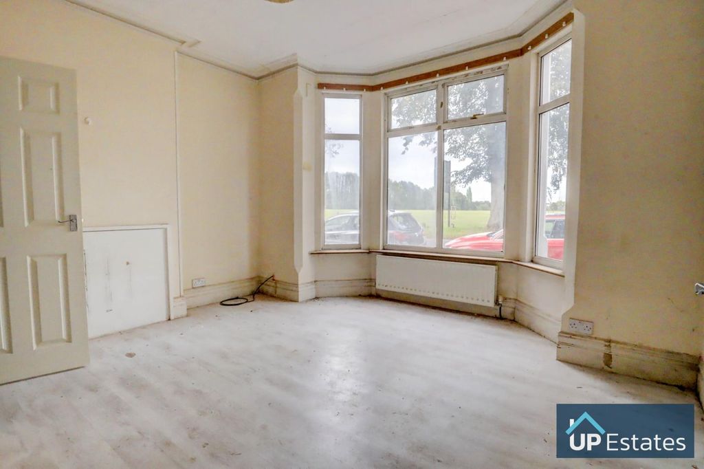 Property photo 2 of 20 Reception Room