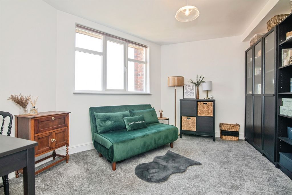 Additional image 15 of 3 bed penthouse for saleMallows Grove, Dudley DY1