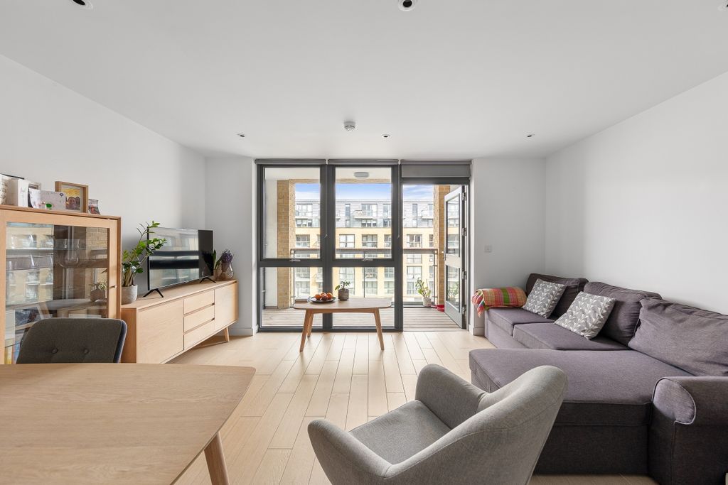 Property photo 3 of 10 094A9547