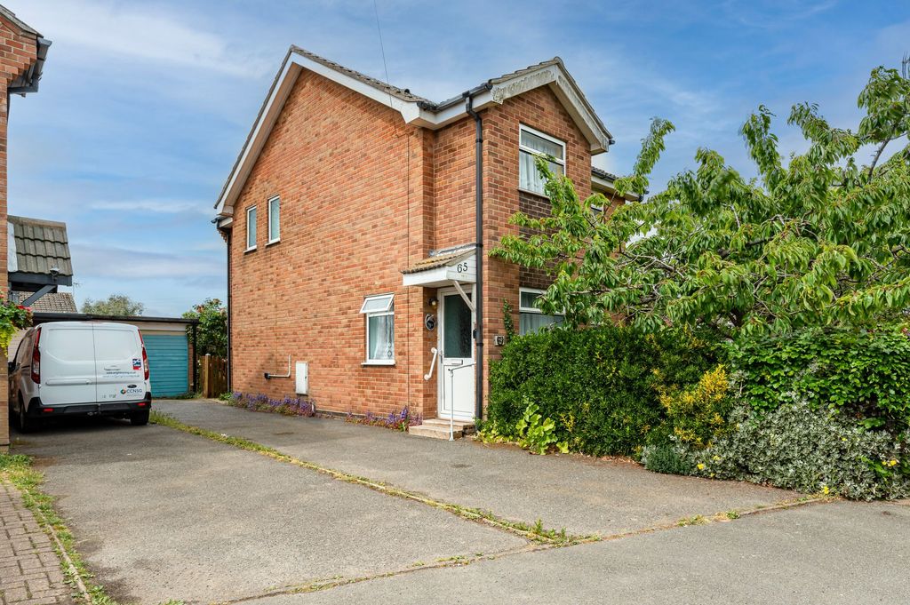 Property photo 1 of 21