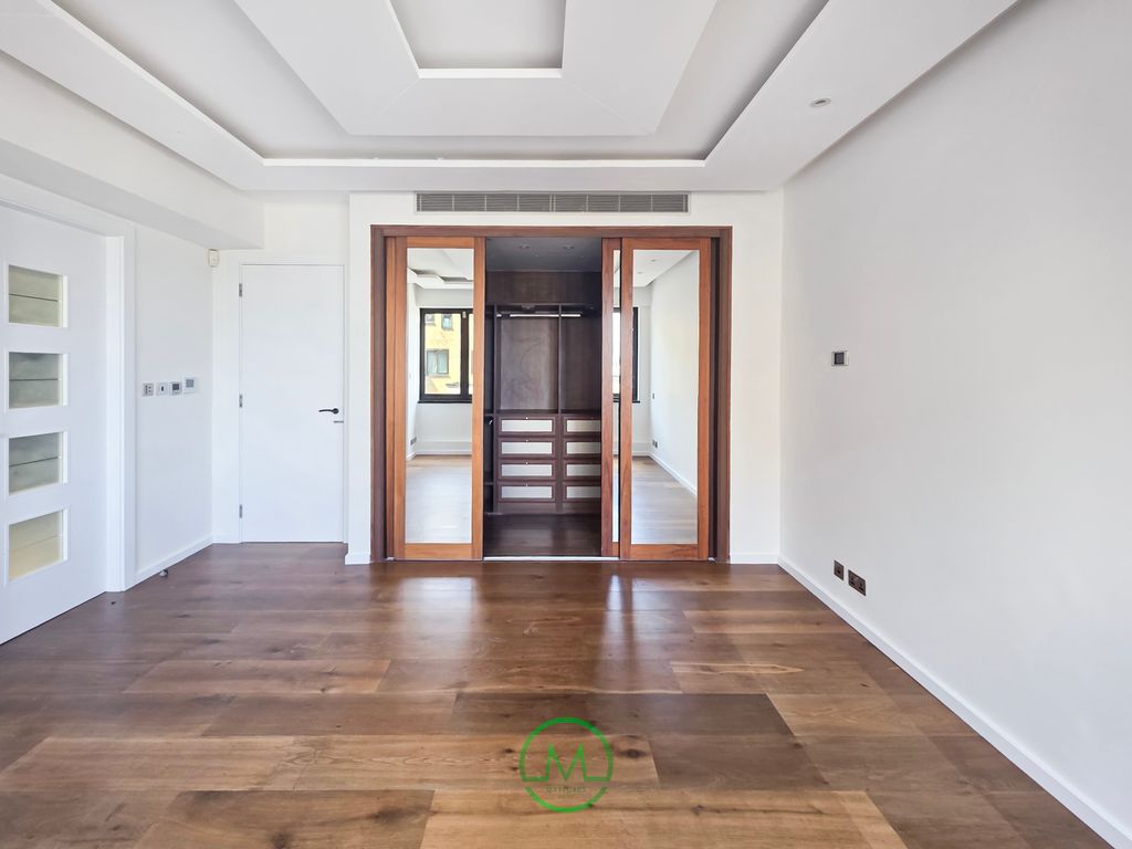 Property photo 2 of 23 Ha05139 (35)