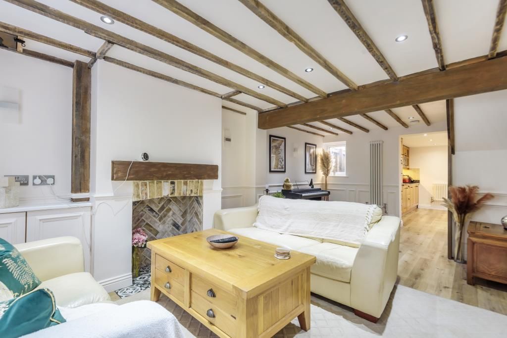 Property photo 2 of 11 Living Area