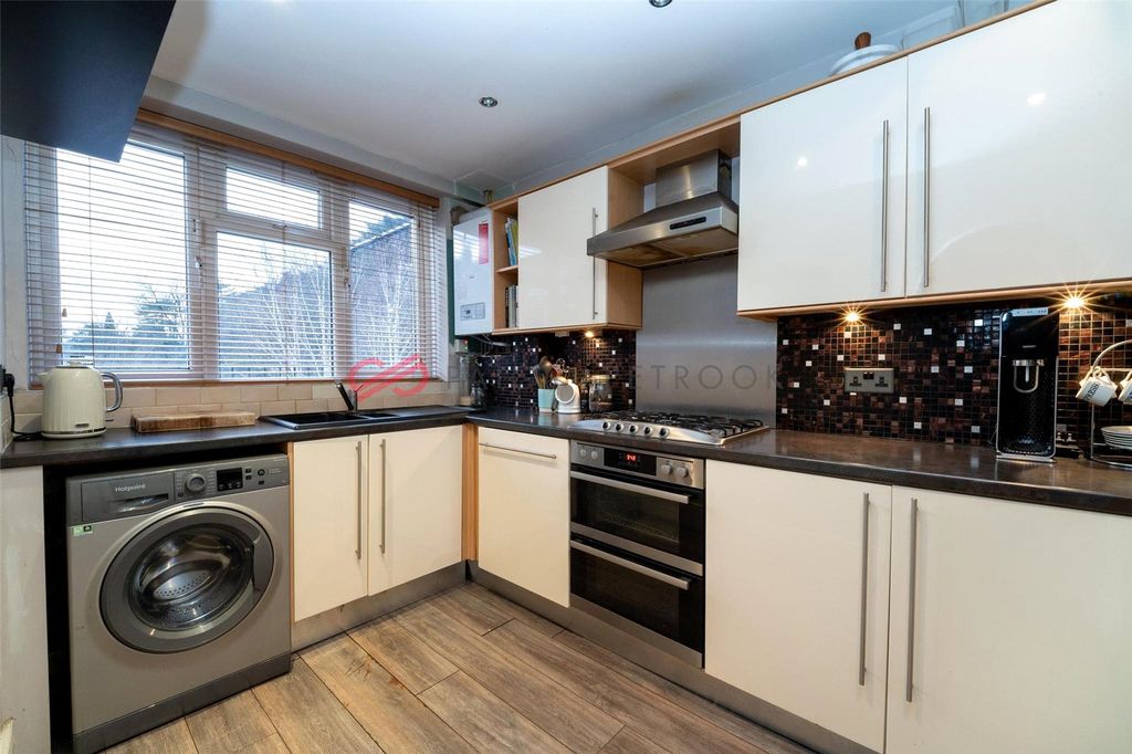 Property photo 2 of 14 Picture No. 06