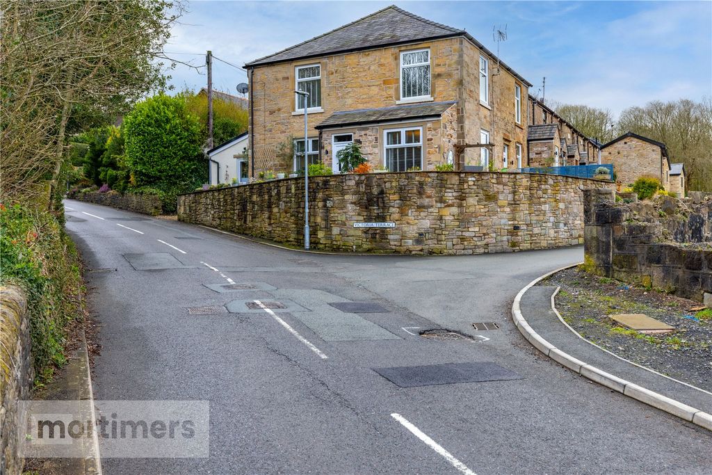 Property photo 1 of 23 Front External