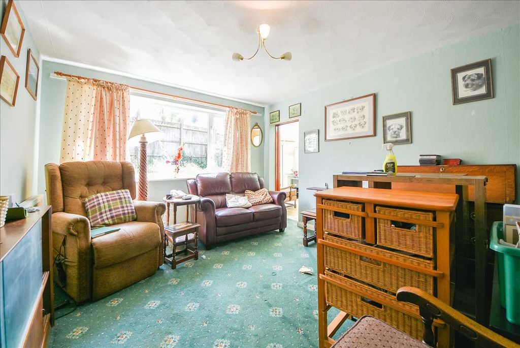 Property photo 2 of 13