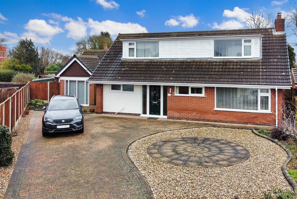 Property photo 1 of 26 Elevated Front Aspect 460