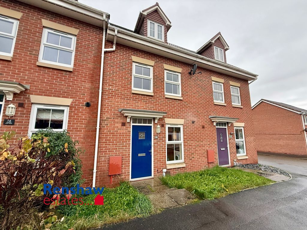 Property photo 3 of 14 F (1)