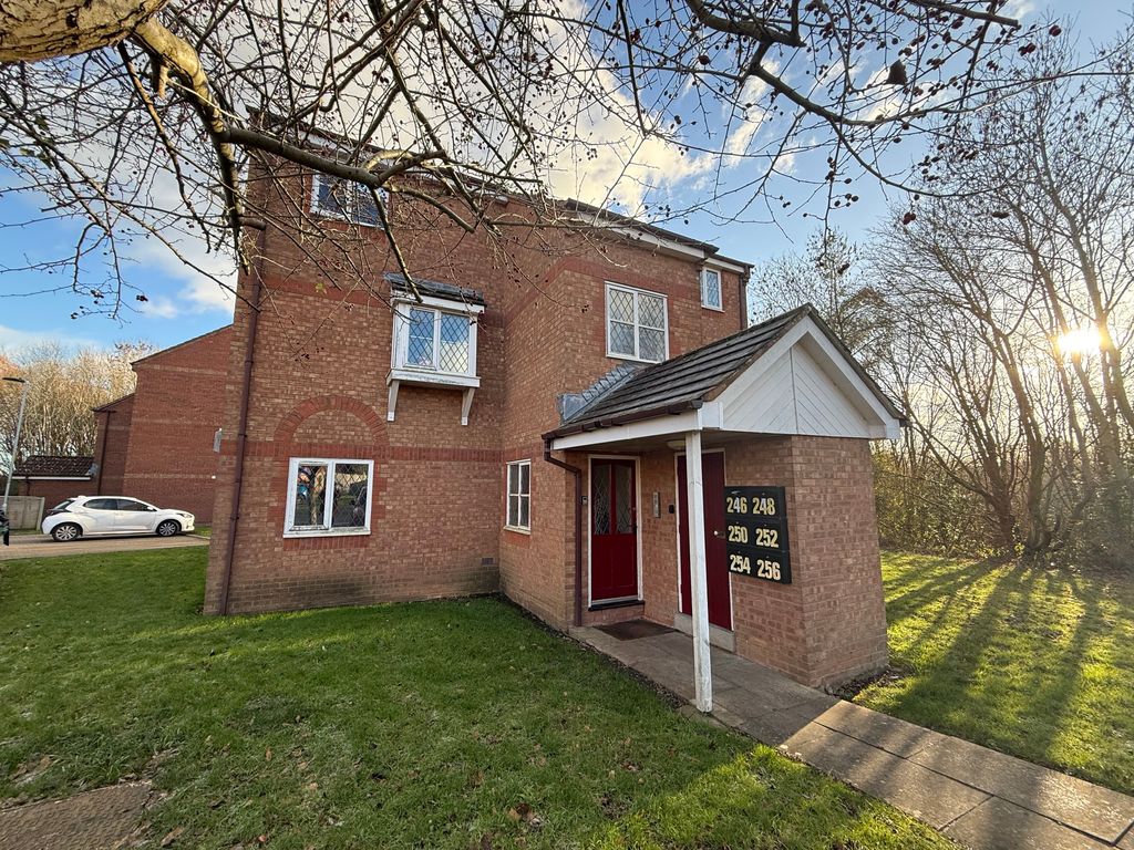 Property photo 1 of 5