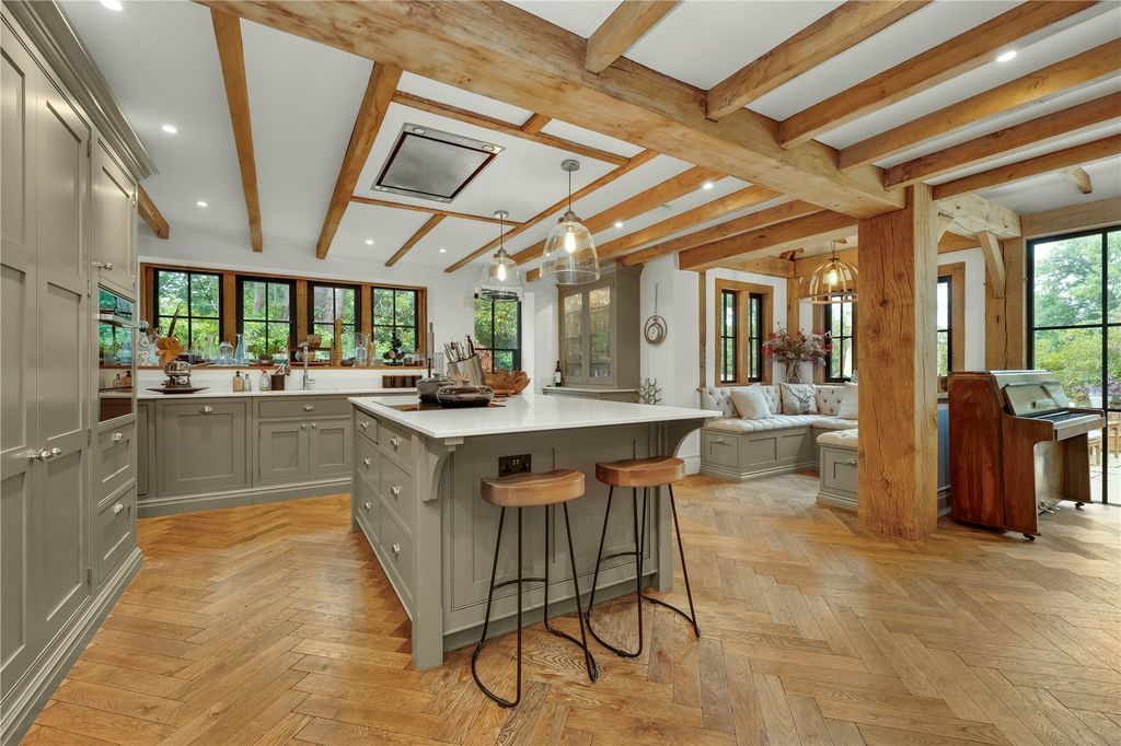 Property photo 2 of 26 Kitchen