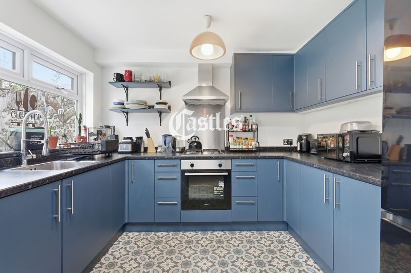 Property photo 3 of 26 Photo 7