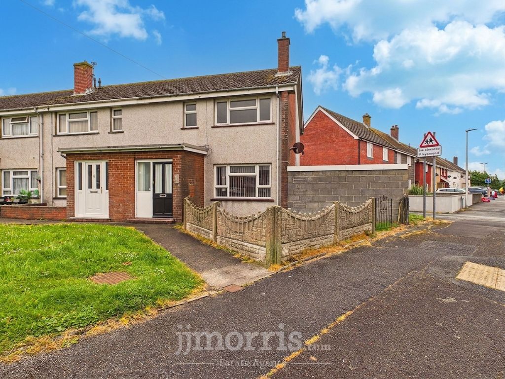 Property photo 1 of 15