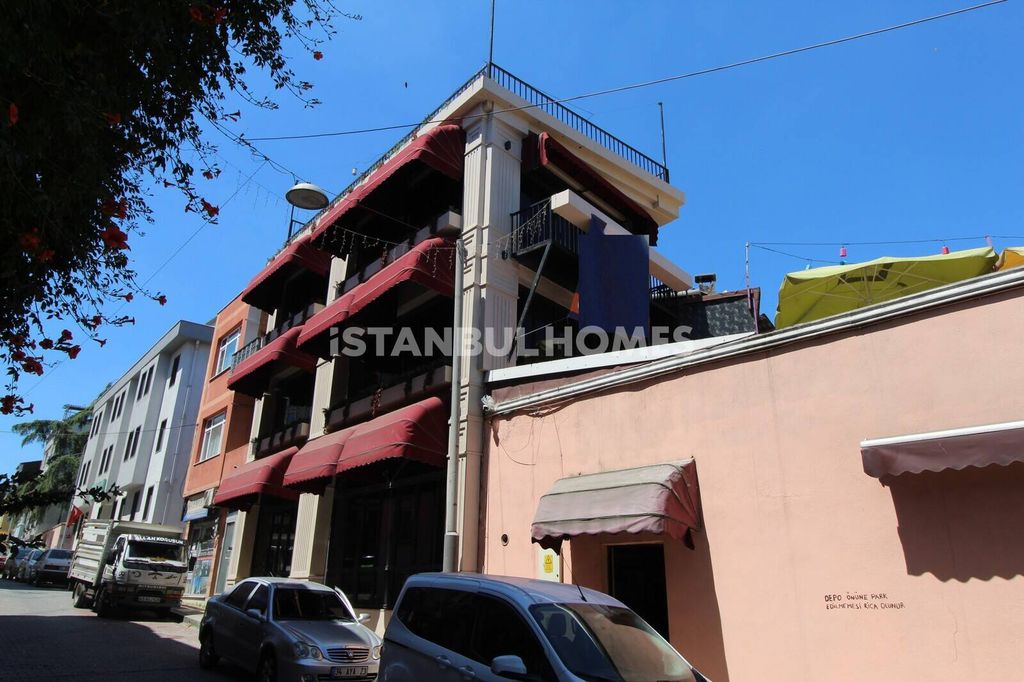 Property photo 1 of 11
