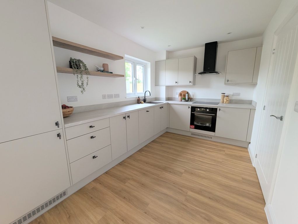 Property photo 2 of 13 Not Specified