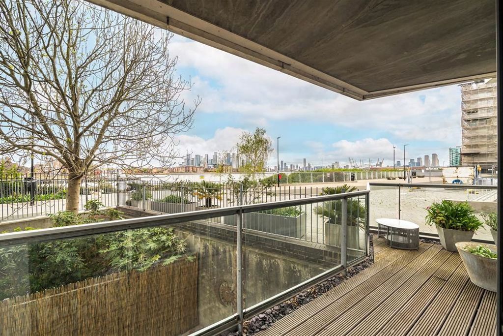 Property photo 3 of 8