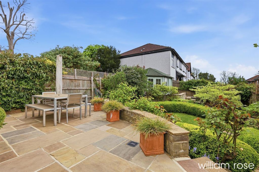 Property photo 2 of 23 30_Img_8185.Jpg