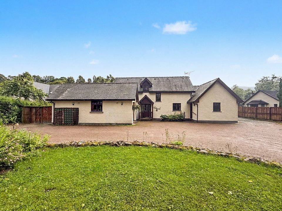 Property photo 3 of 75