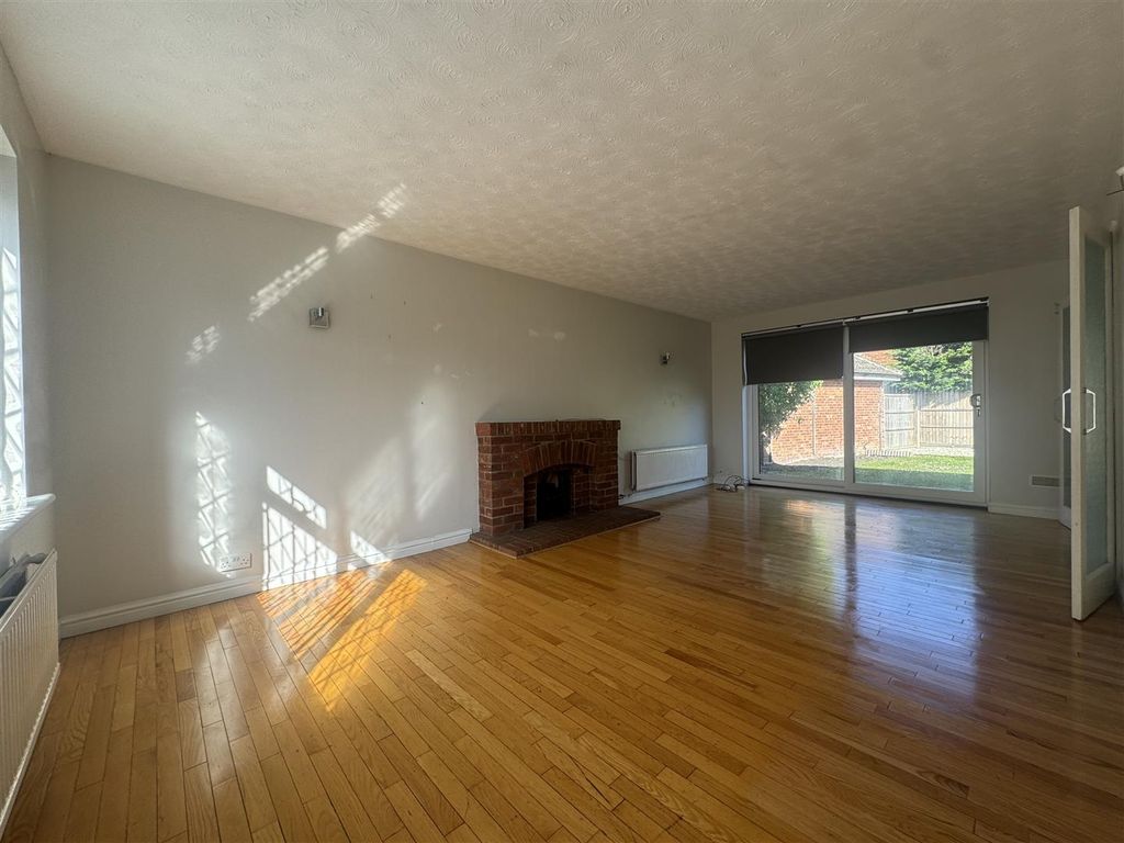 Property photo 3 of 23 Image00011.Jpeg