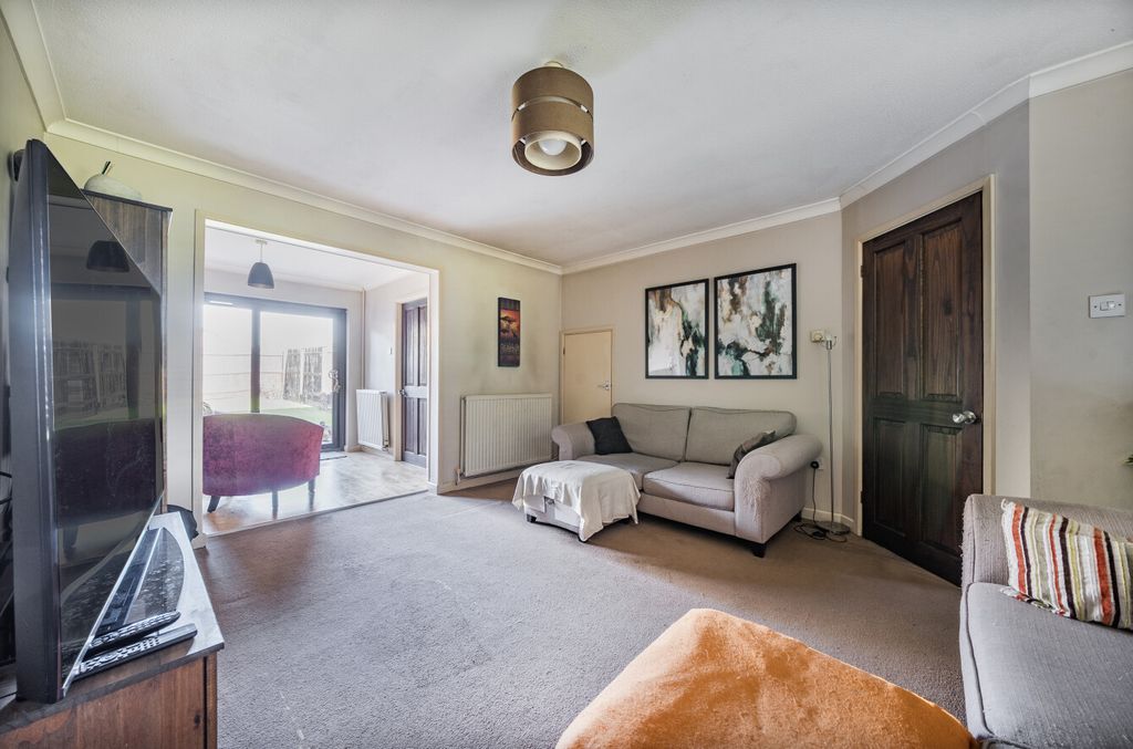 Property photo 3 of 22 1360803-13-68Dbb633605De