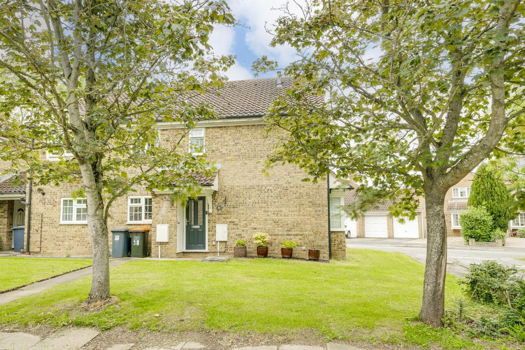 Property photo 1 of 11