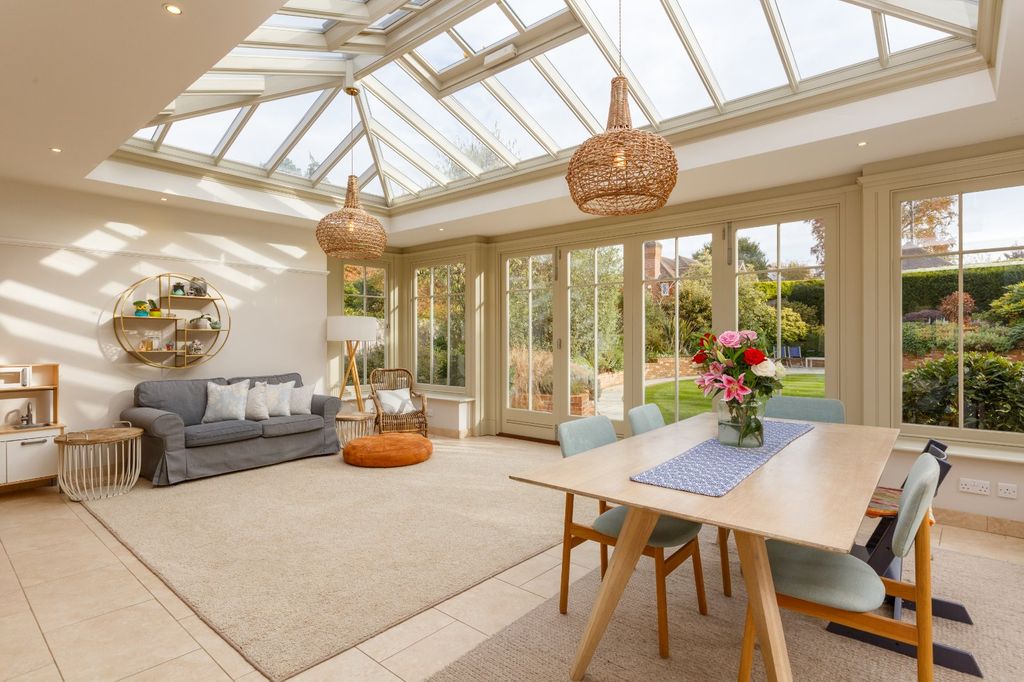 Property photo 3 of 14 Orangery