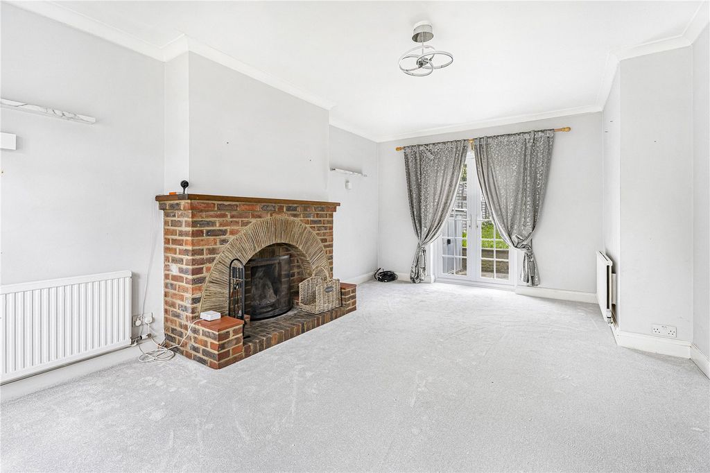 Property photo 2 of 17 Picture No. 39