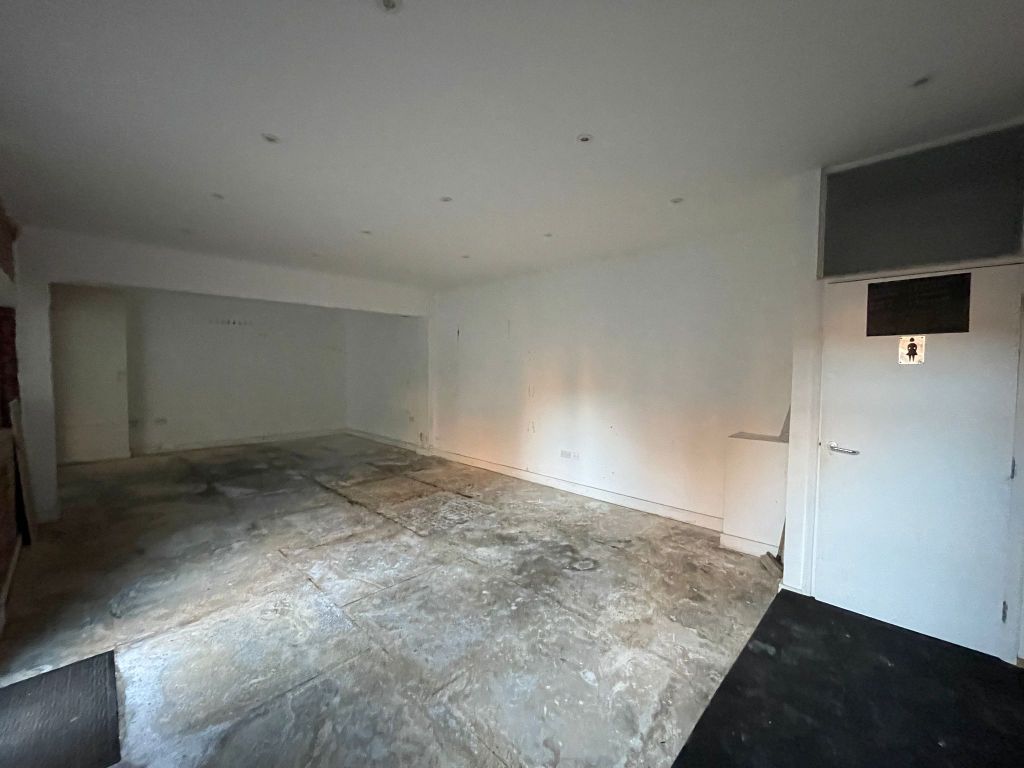 Property photo 3 of 10 Gym Floor