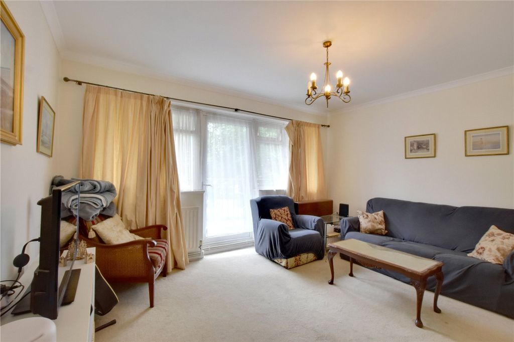 Property photo 2 of 12 Picture No. 09