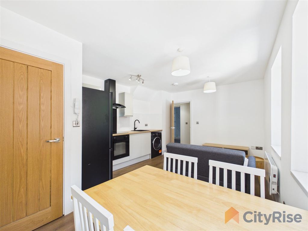 Property photo 1 of 8 Cam04515G0-Pr0164-Still007.Jpg
