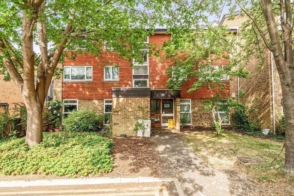 Property photo 1 of 7