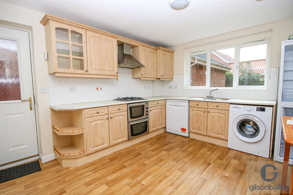 Property photo 3 of 13 Img_9081-2.Jpg