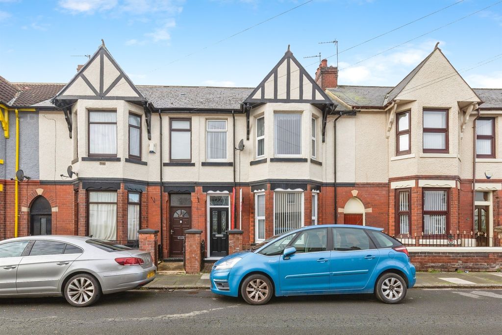 Property photo 1 of 17