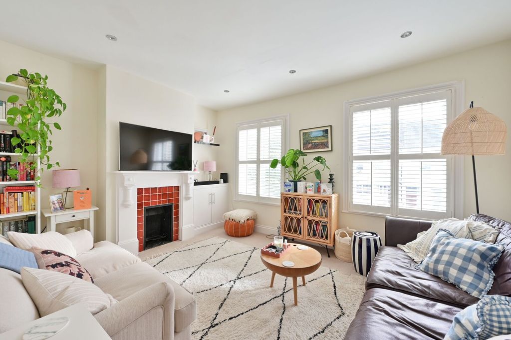 Property photo 1 of 6