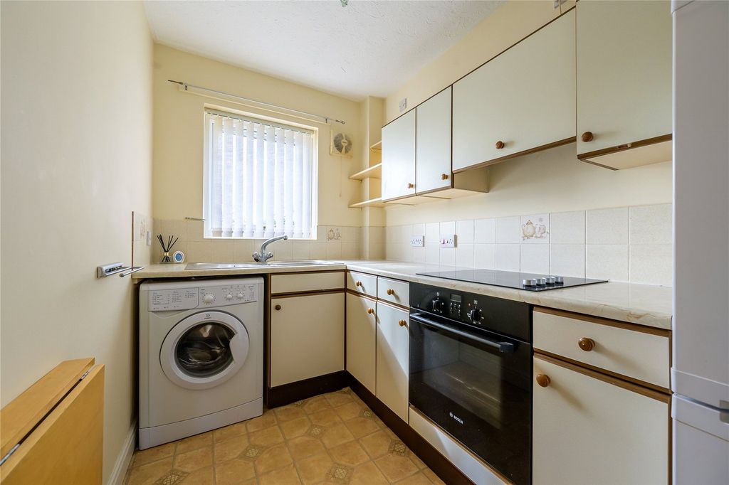 Property photo 2 of 13 Picture No. 05