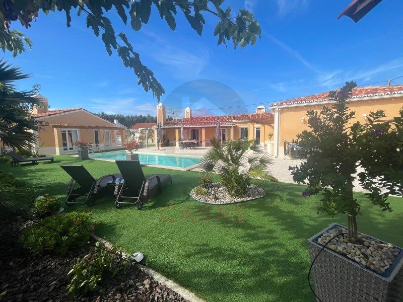 Property photo 1 of 36