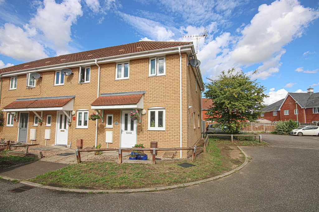 Property photo 1 of 15 Front 1.Jpg