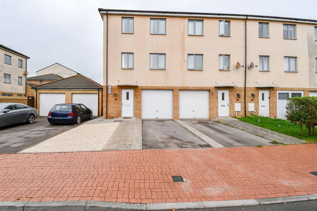 Property photo 1 of 24 Front