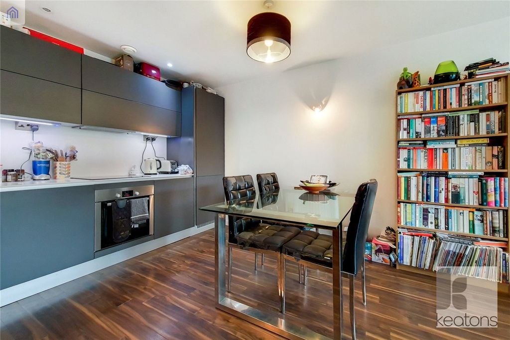 Property photo 3 of 3 Kitchen