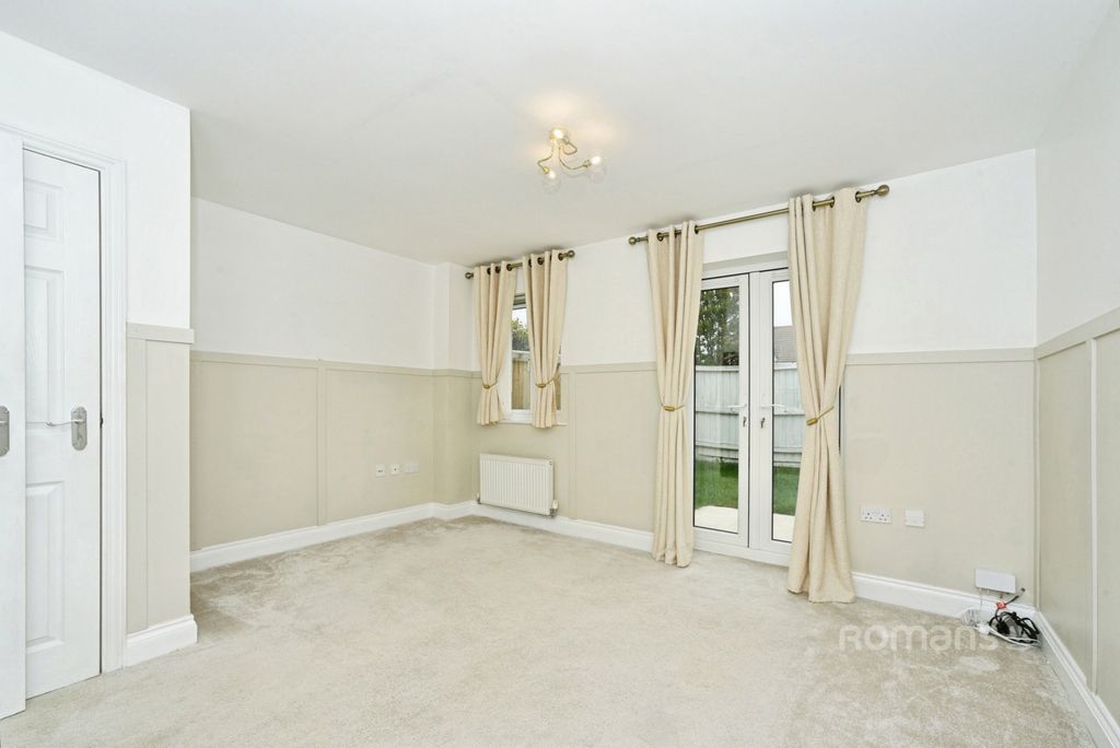 Property photo 2 of 17 Pbox-Img.Jpg