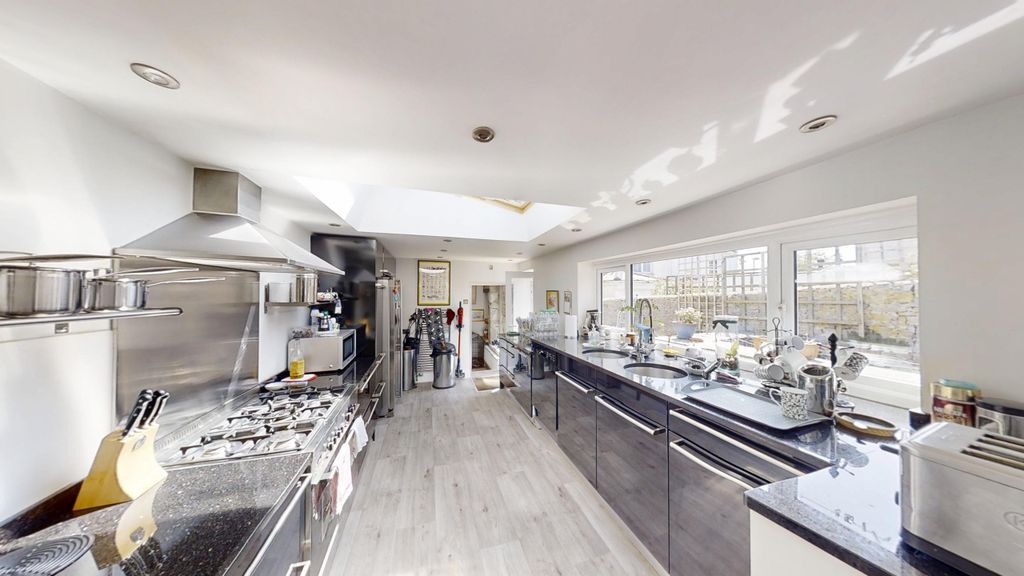Additional image 9 of 4 bed end terrace house for saleSouthwell Street, Portland, Dorset DT5
