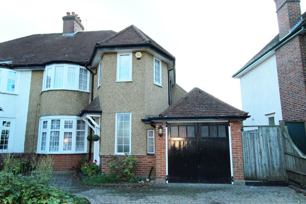 Property photo 1 of 18