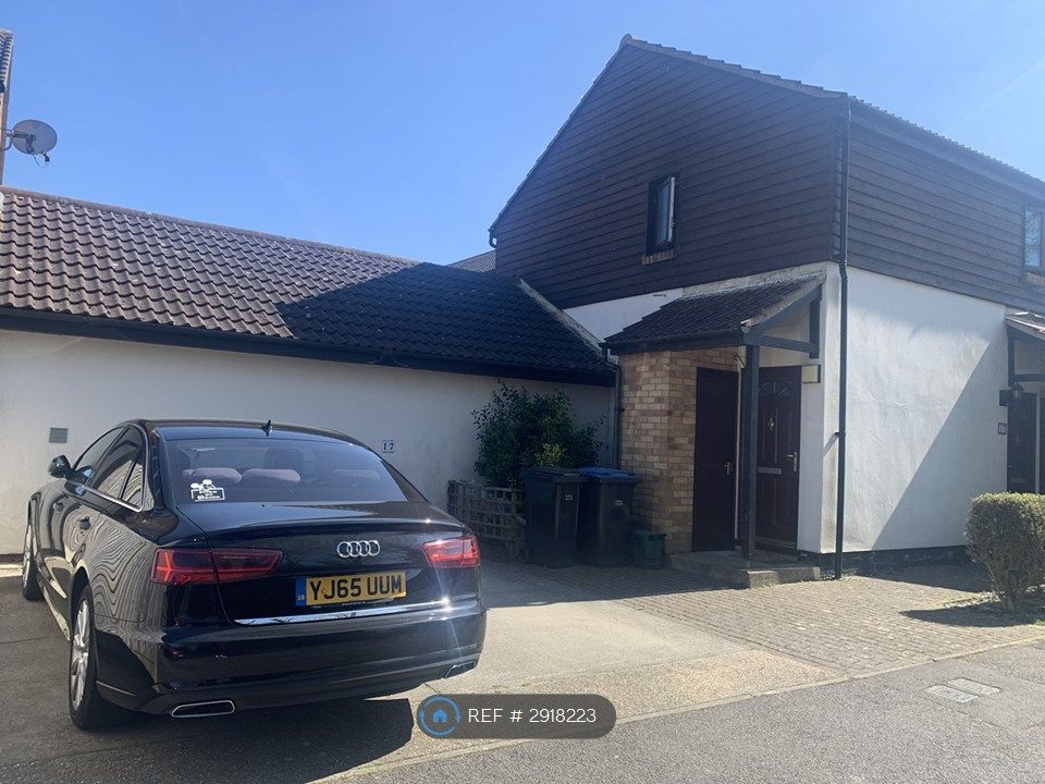 Property photo 1 of 8