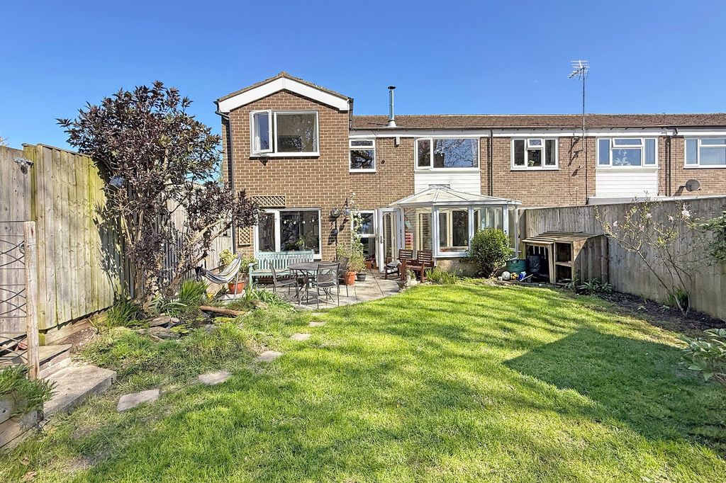 Property photo 1 of 18