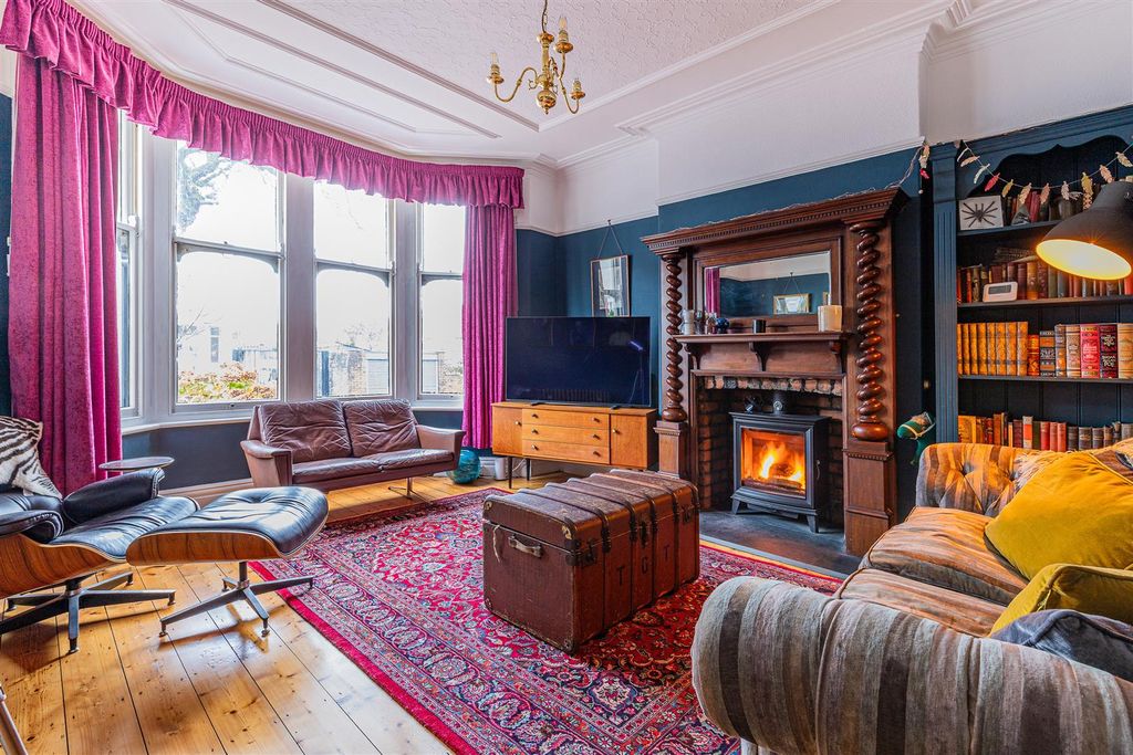 Property photo 2 of 21 1-7.Jpg