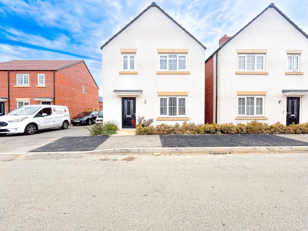 Property photo 1 of 40 Front External