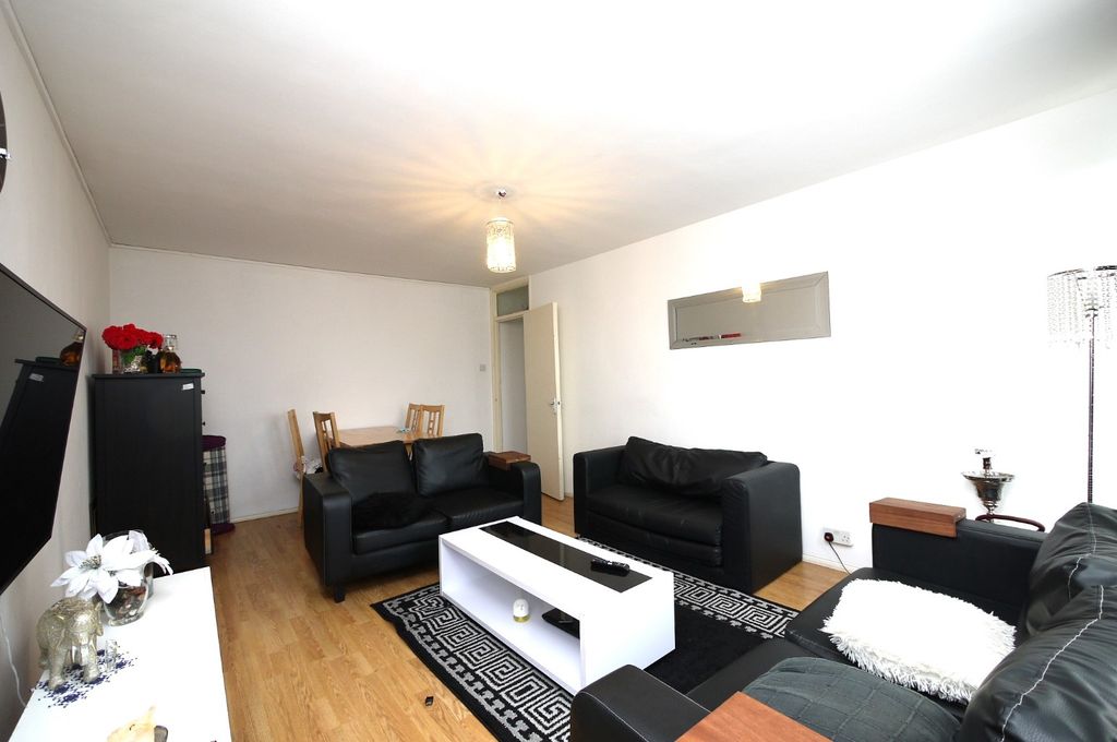 Property photo 1 of 9 4227450